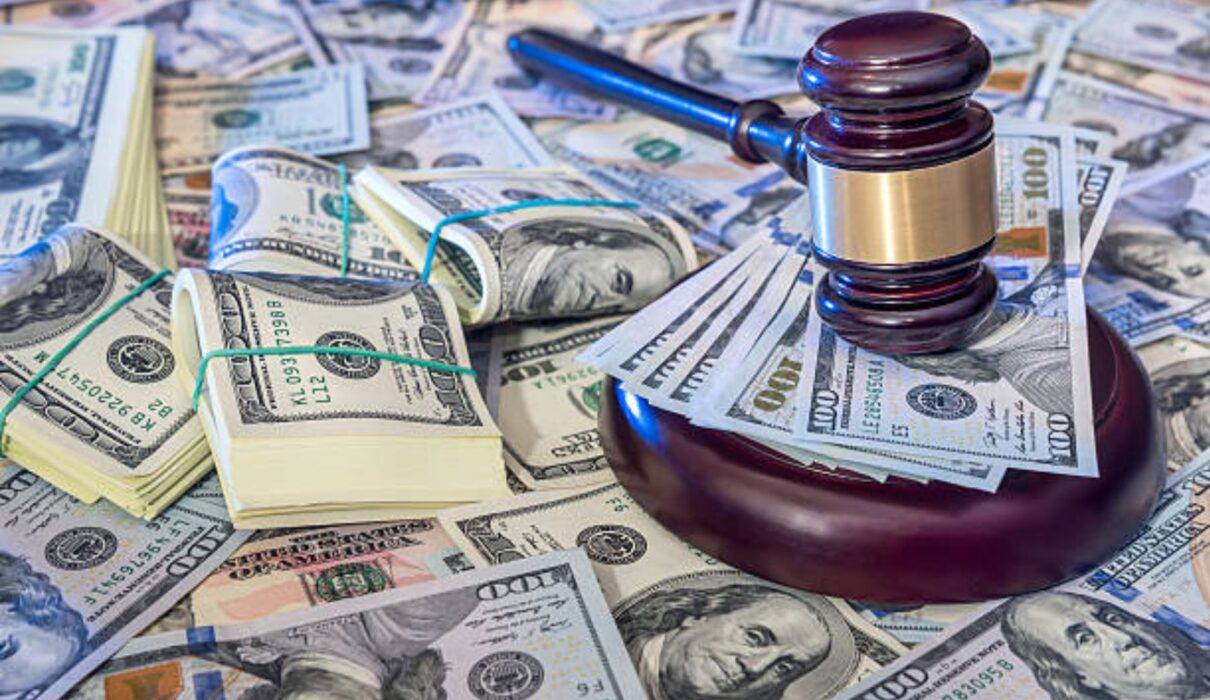 Billion_dollar_lawsuit