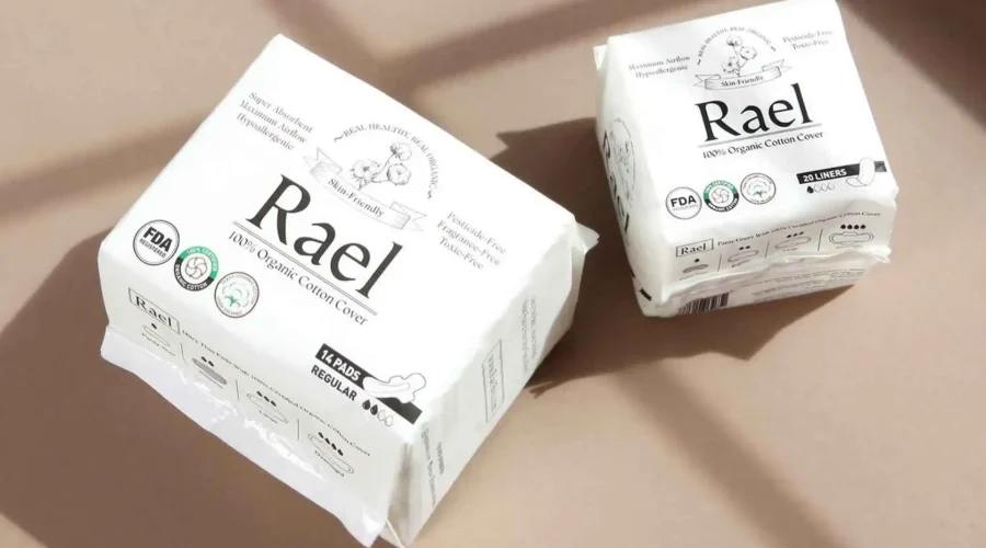 Rael organic cotton pad packaging showing 'organic' claim language